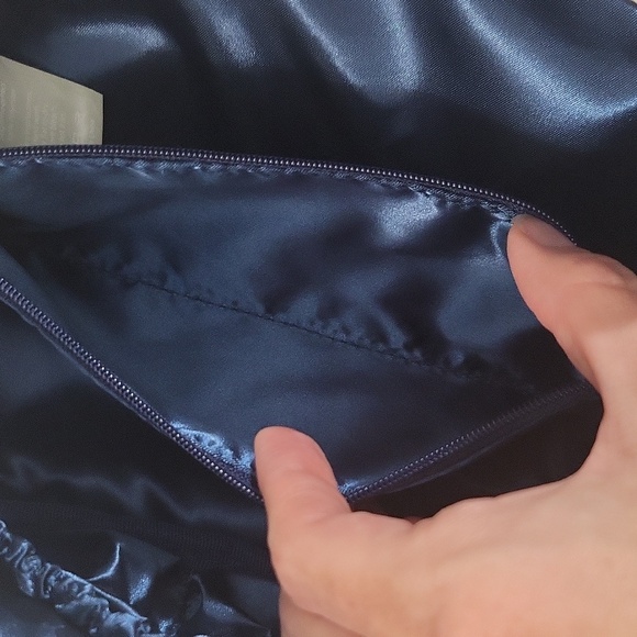 Sugarbear cosmetic bag - Picture 6 of 8